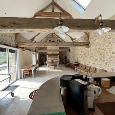 img_immo_692663bc-2846-4fb2-9675-28211fd7c928-1